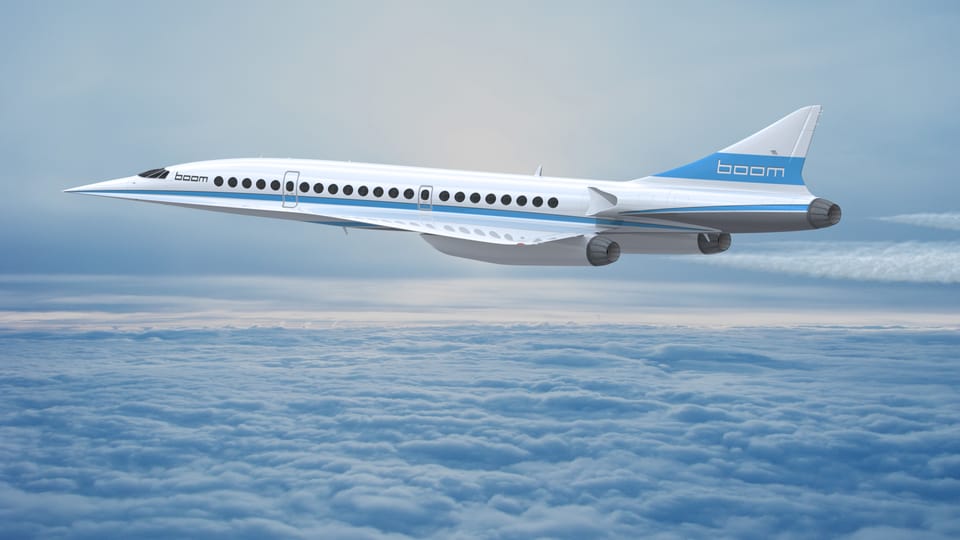 Der neue Boom-Jet, hier in einer Visualisierung, fliegt über ein Wolkenmeer.