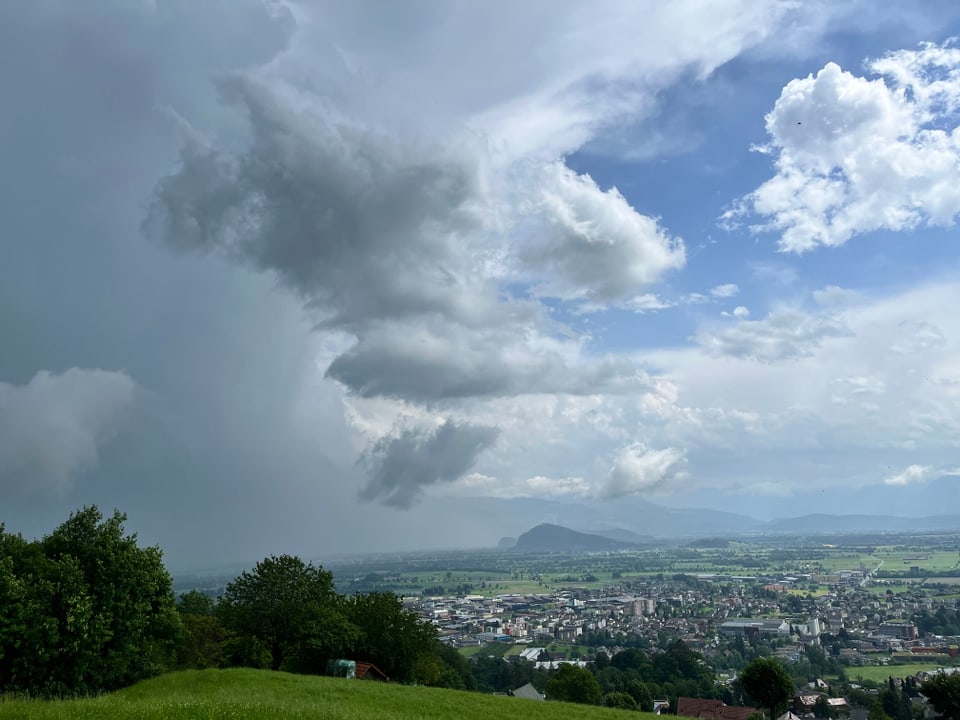Altstätten/SG Stimmung nach heftigem Gewitter heute Nachmittag
