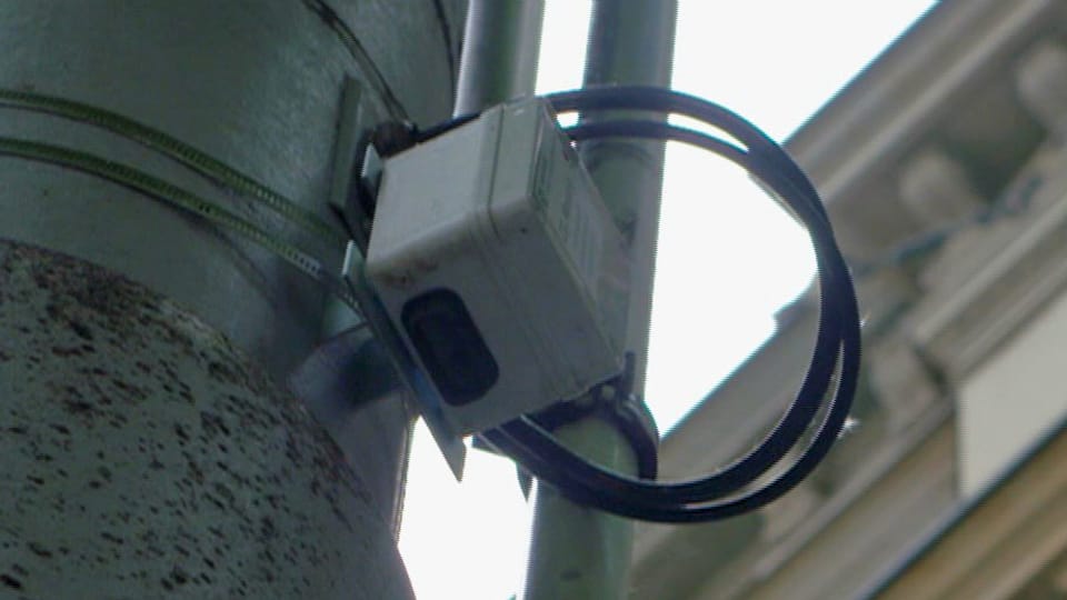 CO2-Sensor Sensor-Kästchen an einem Kandelaber