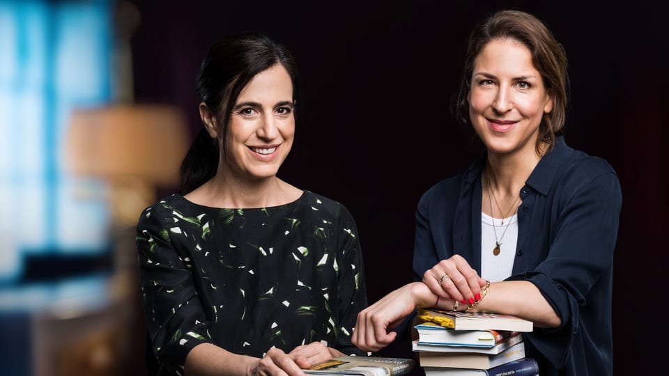 Jennifer Khakshouri (links) und Laura de Weck moderieren den «Literaturclub» im Wechsel.