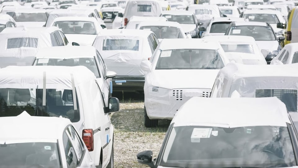 Co2 Ausstoss Gestiegen Schweizer Neuwagen Verpassen Klimaziele Deutlich News Srf