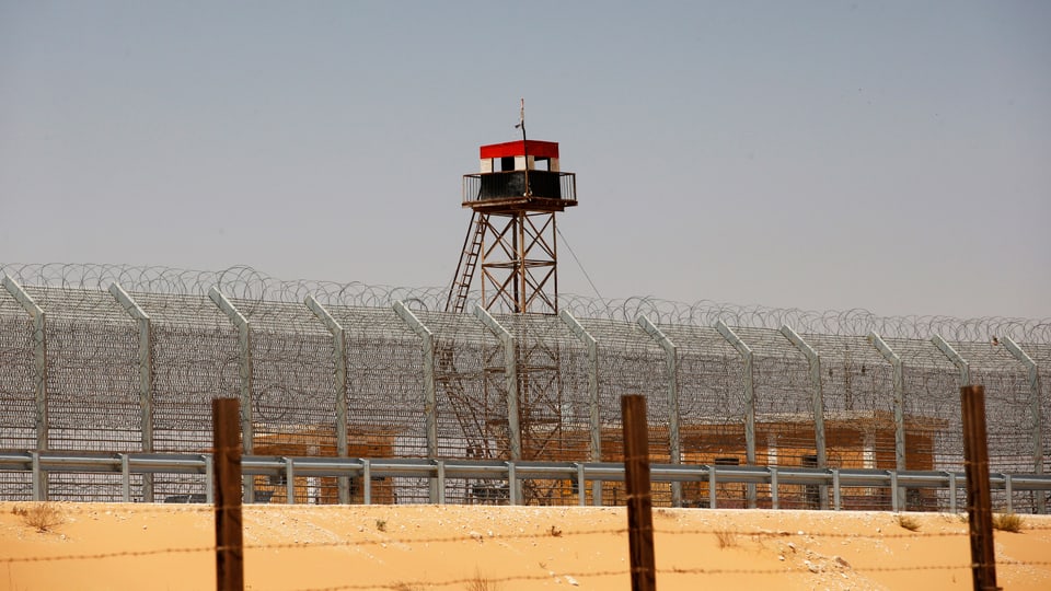 Ein ägyptischer Beobachtungsturm auf der Sinai-Halbinsel. (reuters)