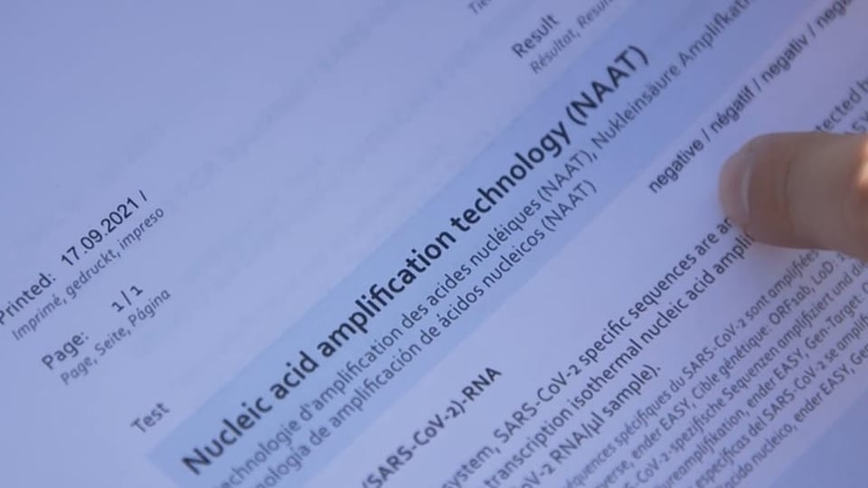 Laborbericht Laborbericht mit «NAAT» ststt «PCR»