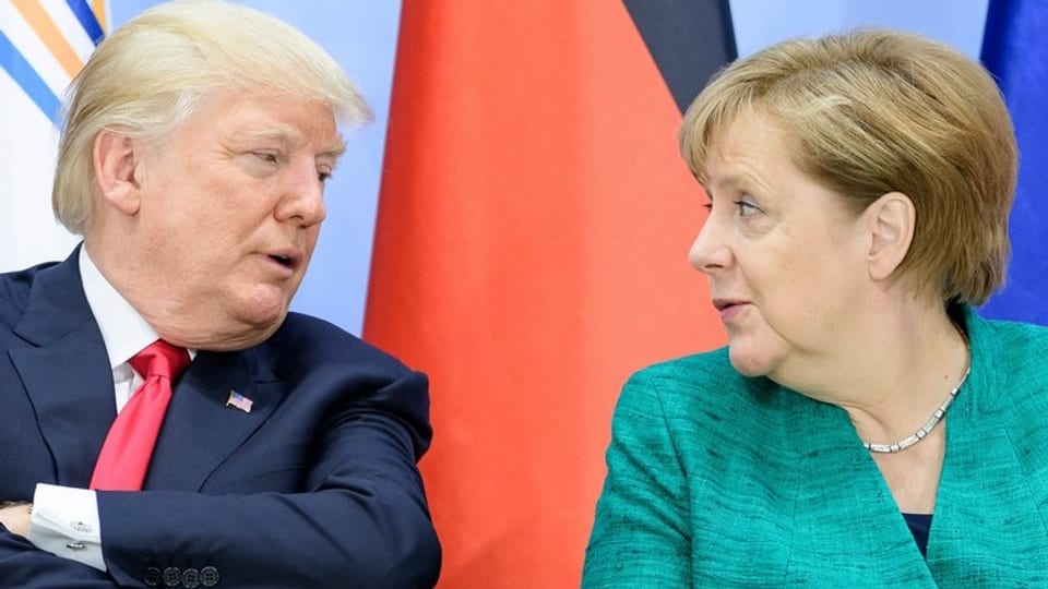 Trump mit Merkel.