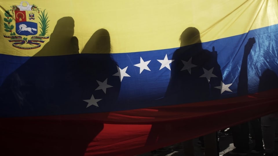 Exil-Venezolaner verfolgen Geschehen in Heimat gespannt