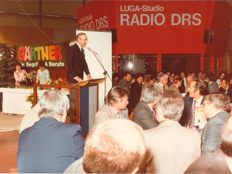 Auch Schweizer Radio und Fernsehen, damals noch als Radio DRS, war 1982 mit einem Stand auf der Luzerner Allmend.