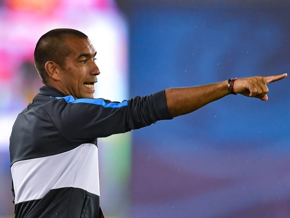 War zuletzt bei Guangzhou tätig Giovanni van Bronckhorst