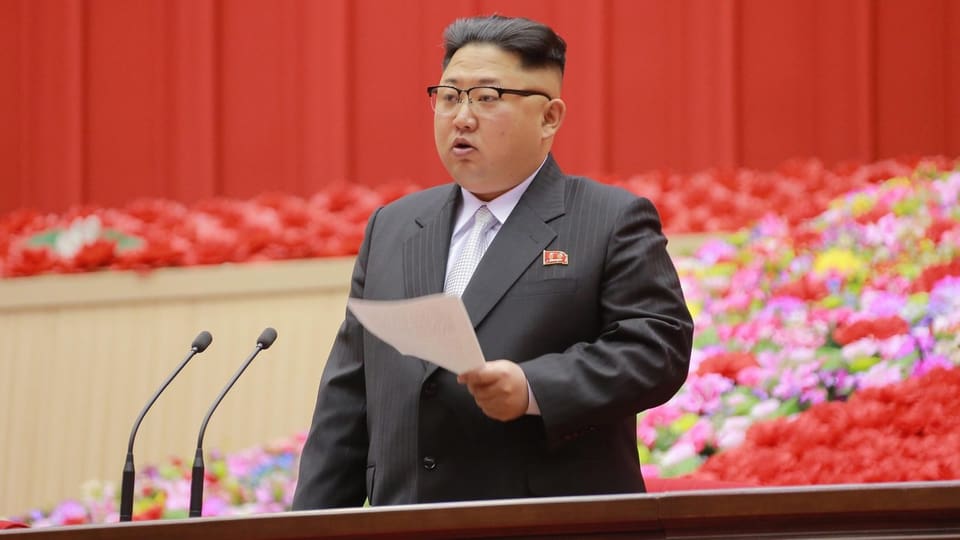 Kim Jong Un hält eine Rede