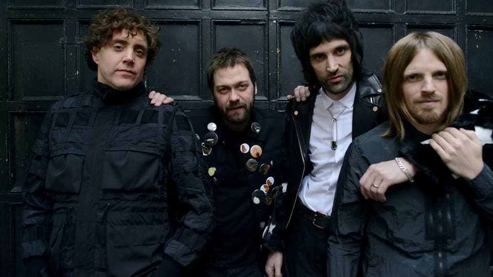 Kasabian «You're In Love With A Psycho»