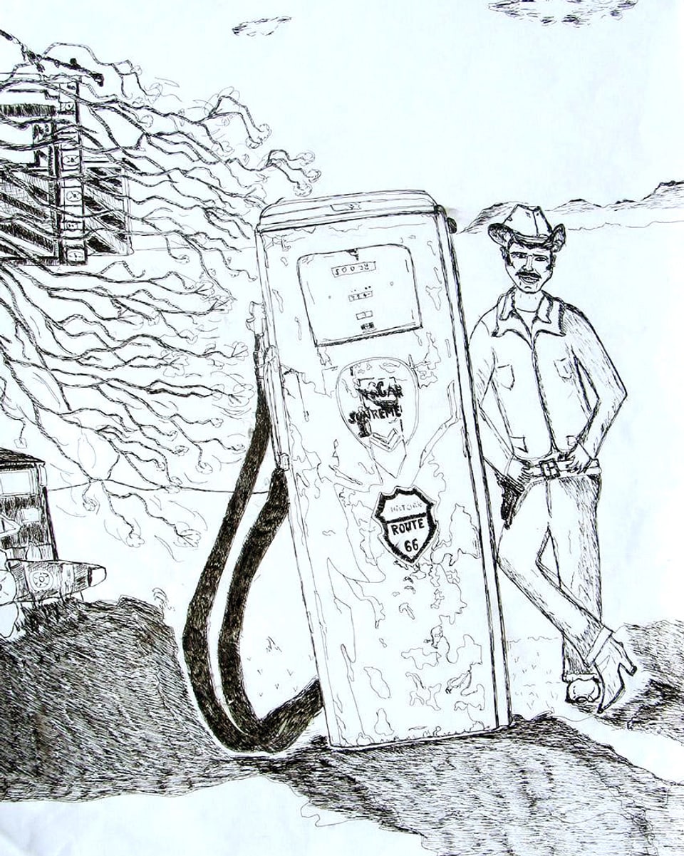 Schwarz-Weiss-Zeichnung: Ein Mann mit Cowboyhut lehnt an eine Tanksäule.