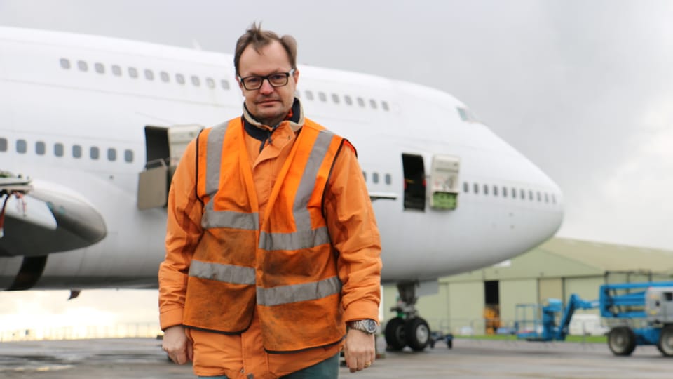 Markus Lang war als Projektleiter des Simulatoren-Centers Dübendorf verantwortlich für die Beschaffung des Jumbo-Cockpits in England.