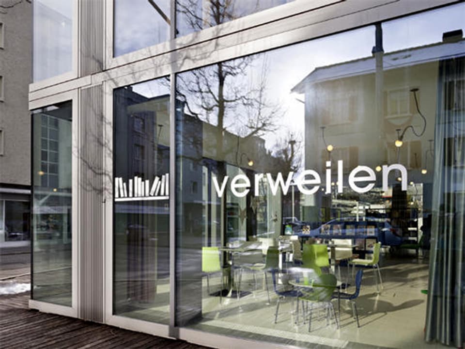 Ein moderner Ort zum Verweilen: Die Bibliothek in Landquart.