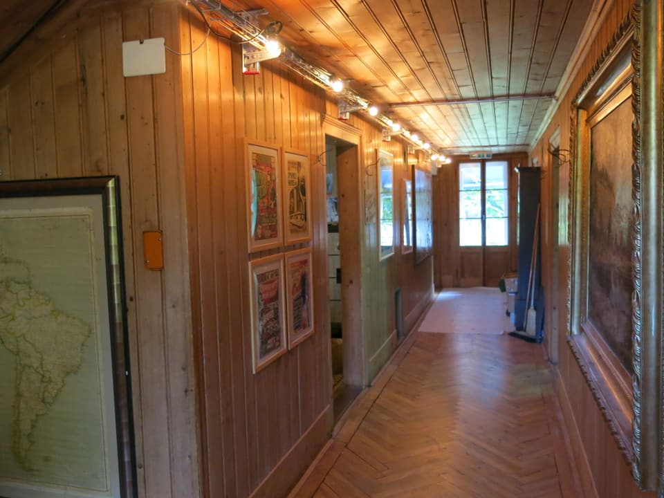 Korridor im ehemaligen Gasthaus.