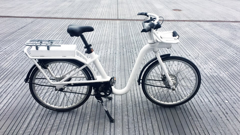 Klobiges E-Bike.