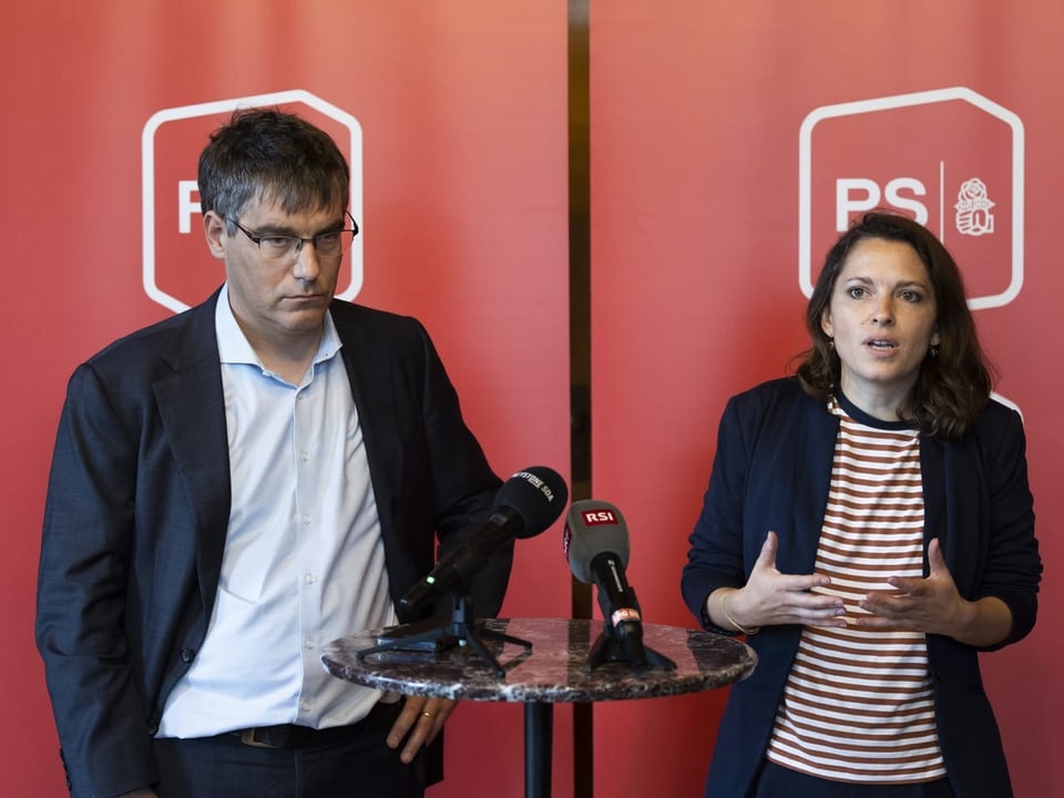 Mattea Meyer, Co-Praesidentin SP, rechts, und Roger Nordmann, Fraktionspräsident SP.