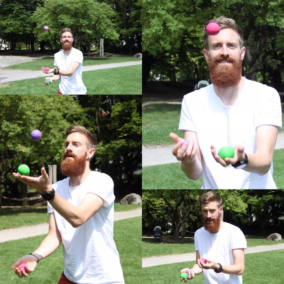 Moderator Roman jongliert mit Bällen