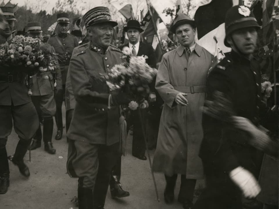 Einer der Höhepunkte: General Guisan besucht im September 1939 die Landi.