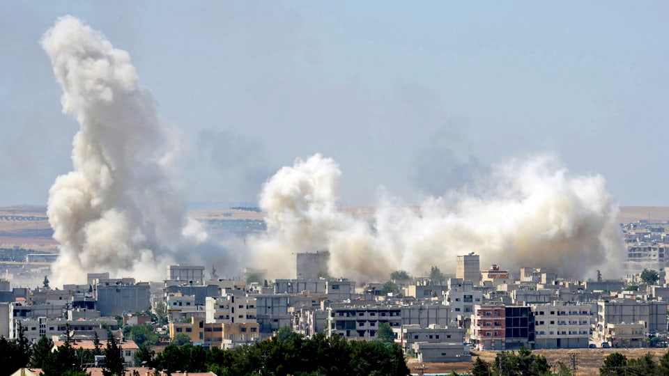 Rauchfahne über Kobane