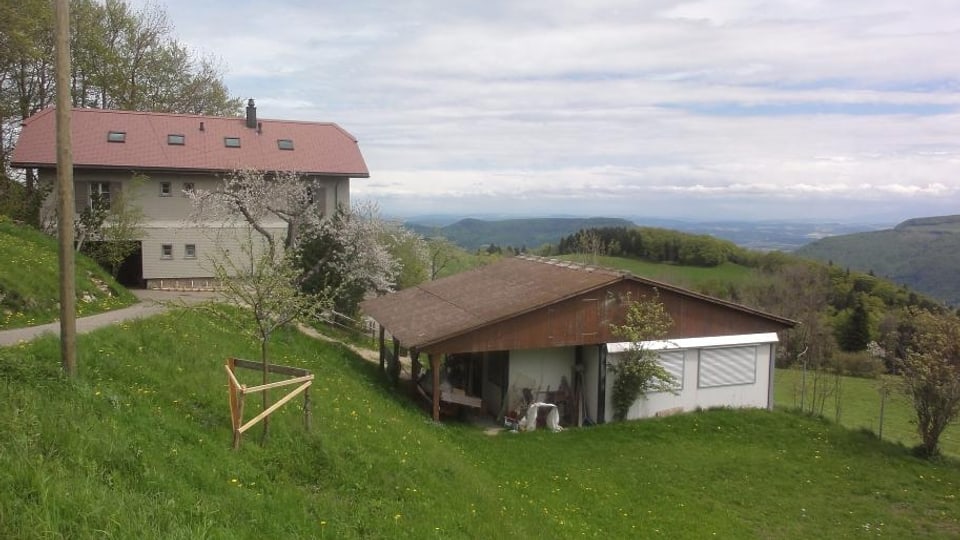 Die einzige Bergschule im Kanton Solothurn hoch über dem Mittelland auf dem Brunnersberg.