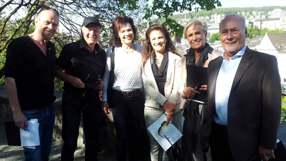 Gruppenfoto der Stadtführungsgruppe mit Joschi Kühne und Regi Sager