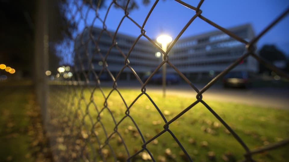 Schweizer Geheimdienst gab illegal beschaffte Daten an private Sicherheitsfirmen weiter