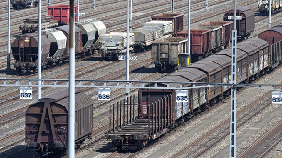 Der Güterbahnhof Limmattal soll zu einem Container-Umladebahnhof ausgebaut werden.