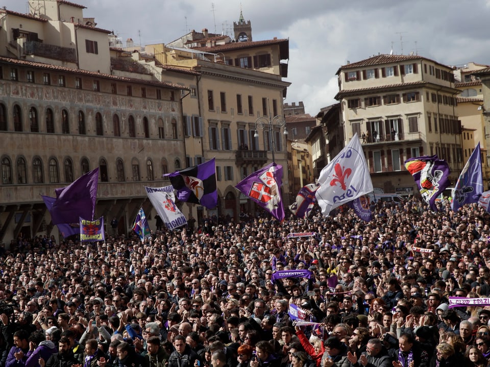 Die Fans der AC Fiorentina. 
