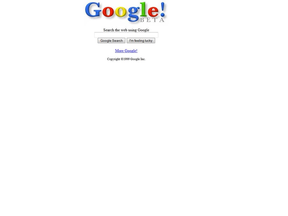 Altes Google-Logo auf der alten Internetseite von 1999, dickere Buchstaben und ein Ausrufezeichen. 