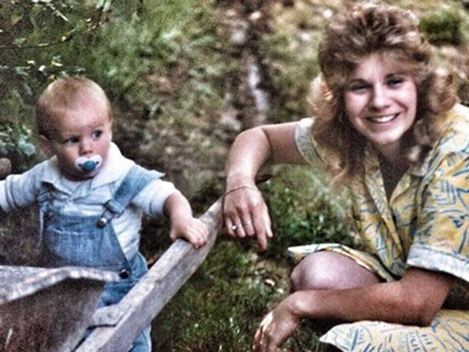 Michel Birri als Kind mit seinem Mami