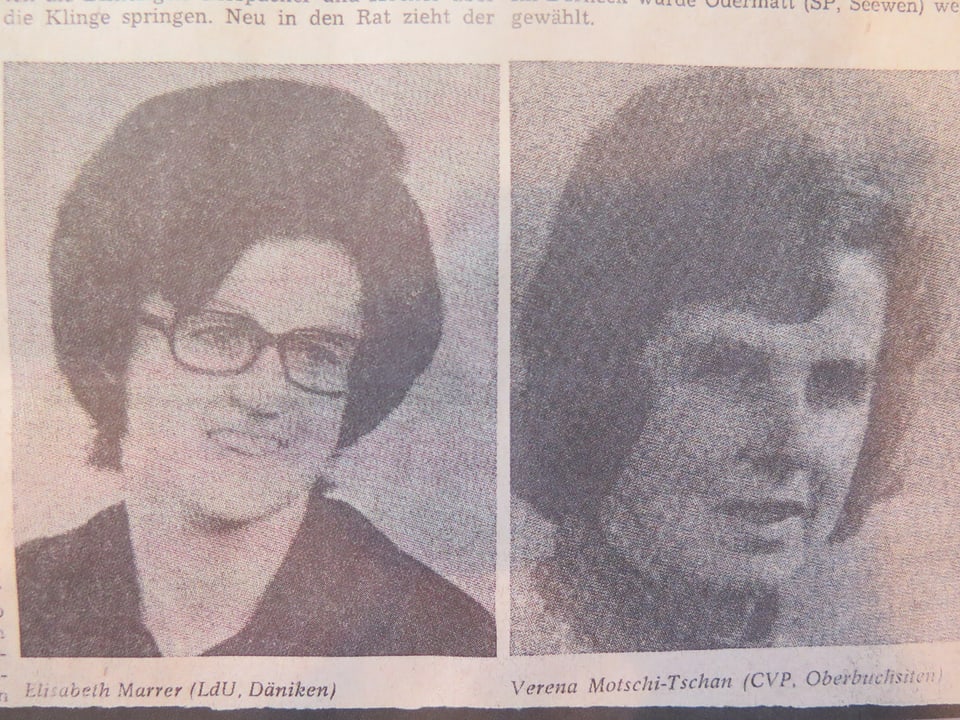 Zeitungsausschnitt mit den Bildern von zwei Frauen