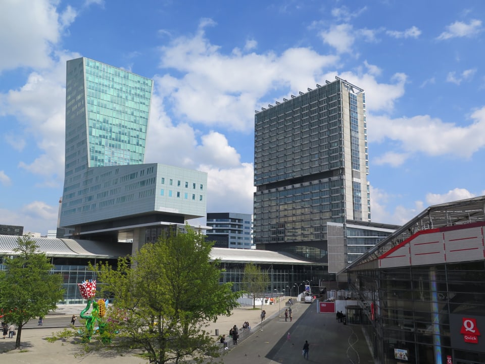 Bahnhof und Geschäftsviertel in Lille.