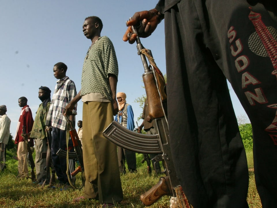 Rebellen der Sudan Liberation Army im Training.