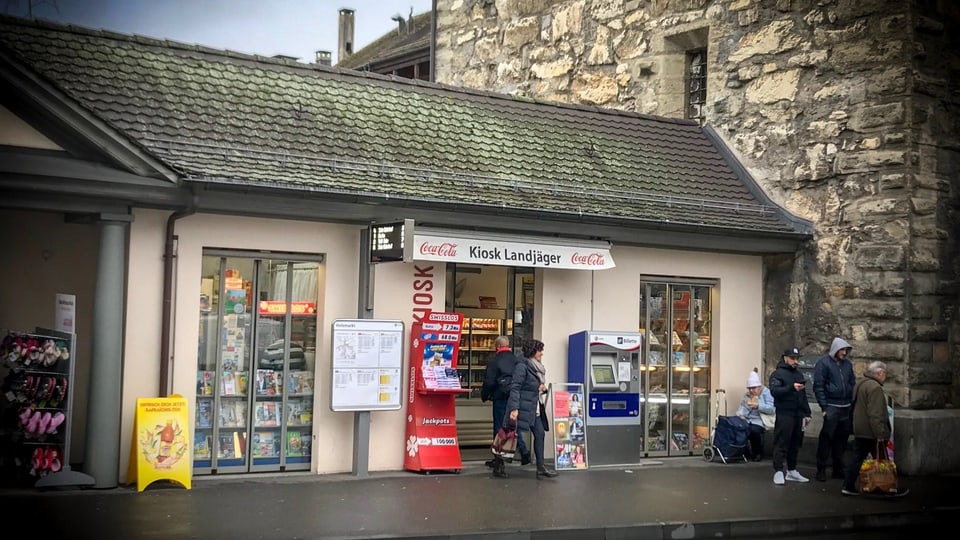Der unabhängigen Kiosk Landjäger in der Aarauer Altstadt gibt es schon seit über 15 Jahren.