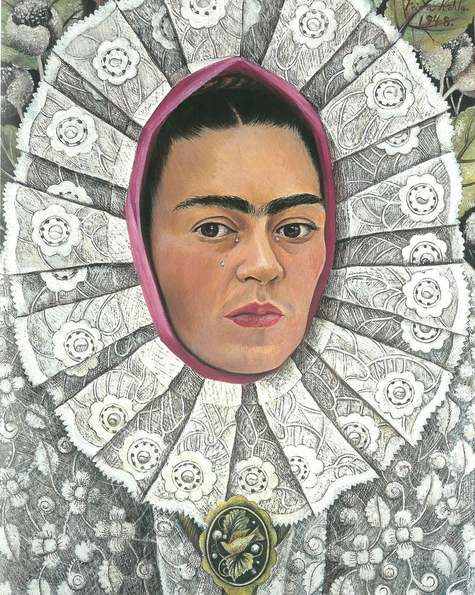 Gemälde einer Frau, deren Gesicht von einem aufwändigen Kopfschmuck eingerahmt ist.