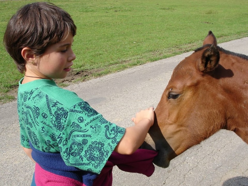 Luana mit Pferd