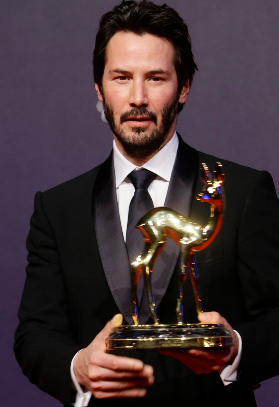 Oscar hat er noch keinen, aber immerhin wurde Keanu Reeves 2008 in Deutschland mit dem Bambi als bester internationaler Schauspieler ausgezeichnet.