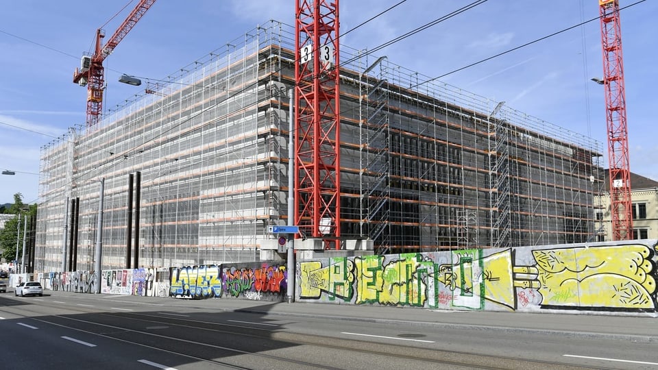 Der Erweiterungsbau des Kunsthaus Zürich. Man sieht Gerüste.