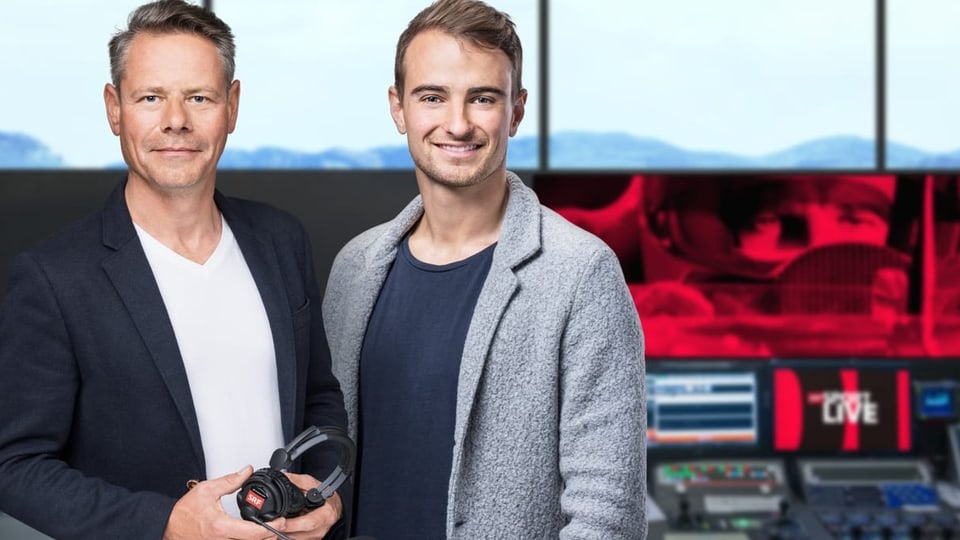 Profirennfahrer Nico Müller und Oliver Sittler (mit Mikro) sind neu zum Formel-1-Kommentatorenteam von SRF gestossen.
