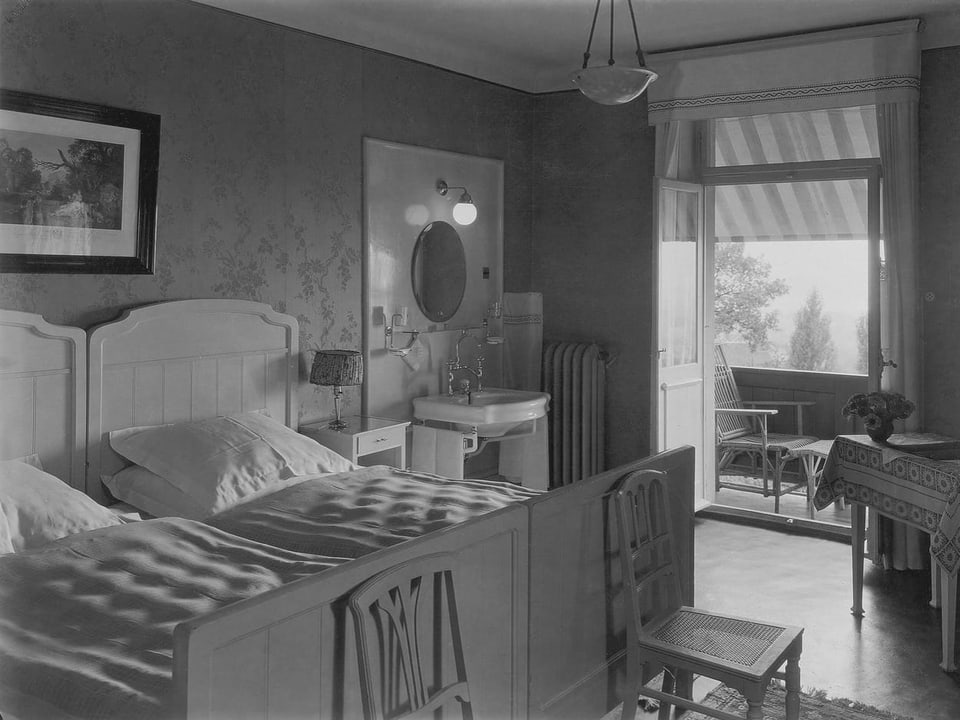 Ein Hotelzimmer im Dolder Grand anno 1910.