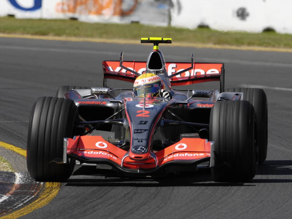 Lewis Hamilton steigt 2007 in die Formel 1 ein.