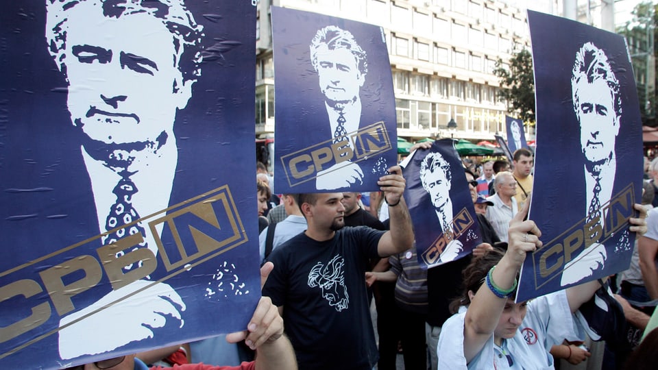 Proteste gegen Karadzics Festnahme in der serbischen Hauptstadt, hier am 28. Juli 2008.