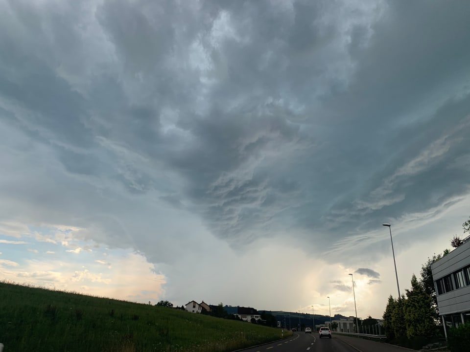 Gewitterwolke bei Sursee LU 