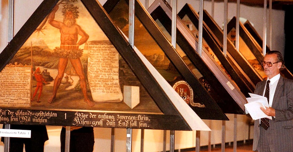 Die restaurierten Holzbilder der Kapellbrücke.