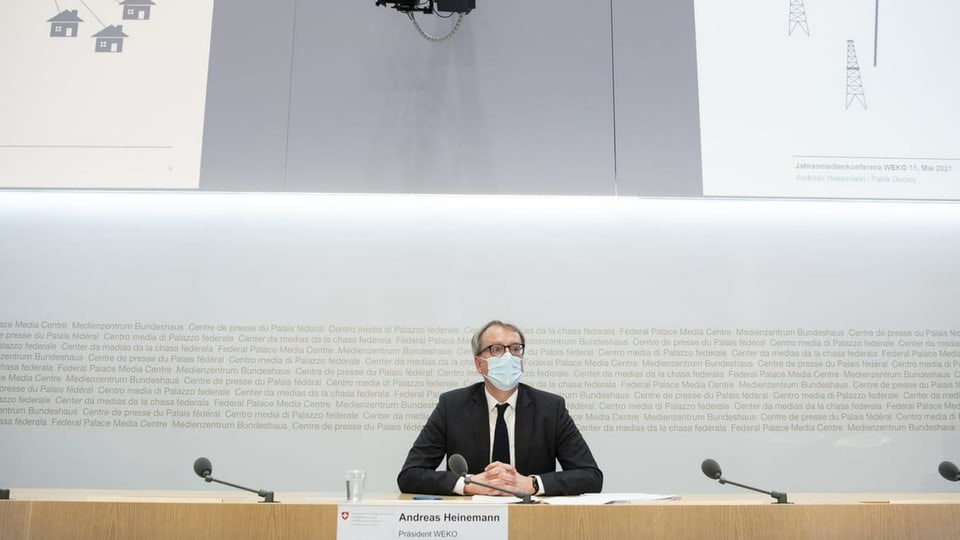 Weko-Präsident Andreas Heinemann bei einer Medienkonferenz. 