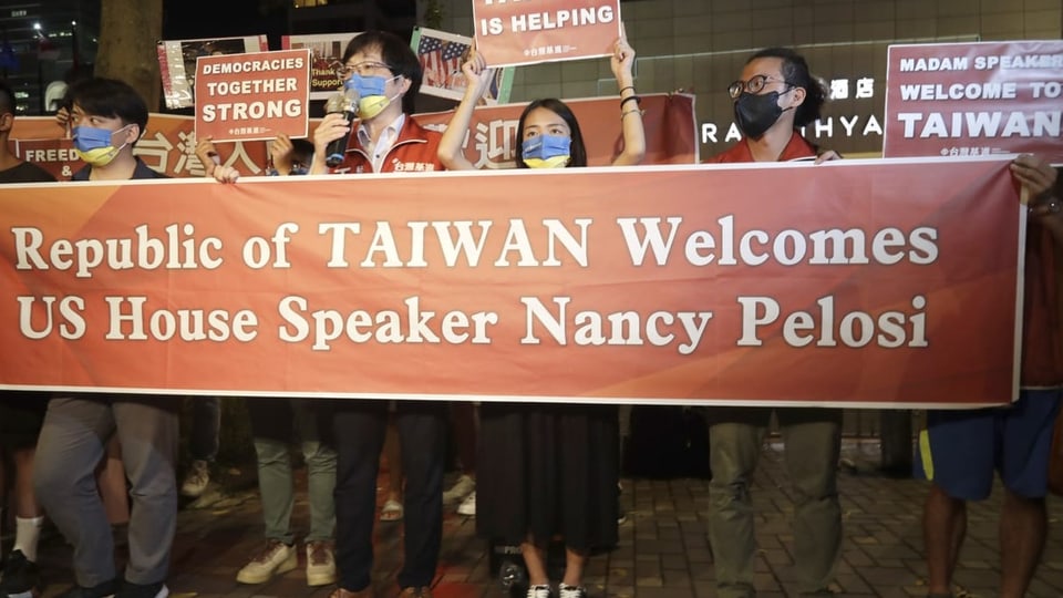 Befürworter des Besuchs der US-Politikerin Nancy Pelosi in Taipeh