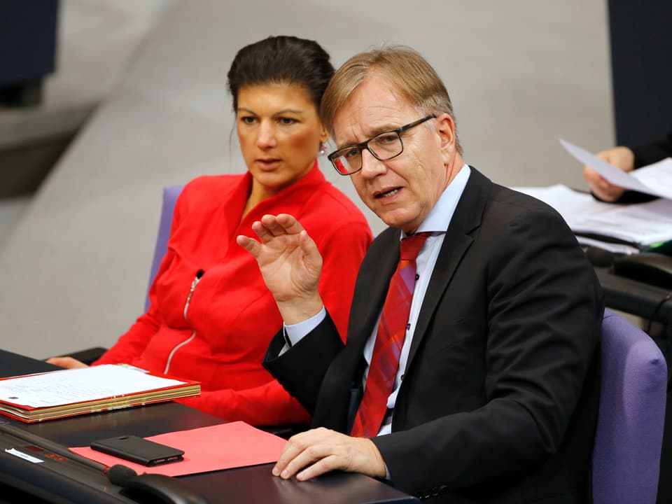 Parteispitzen Sahra Wagenknecht und Dietmar Bartsch. 