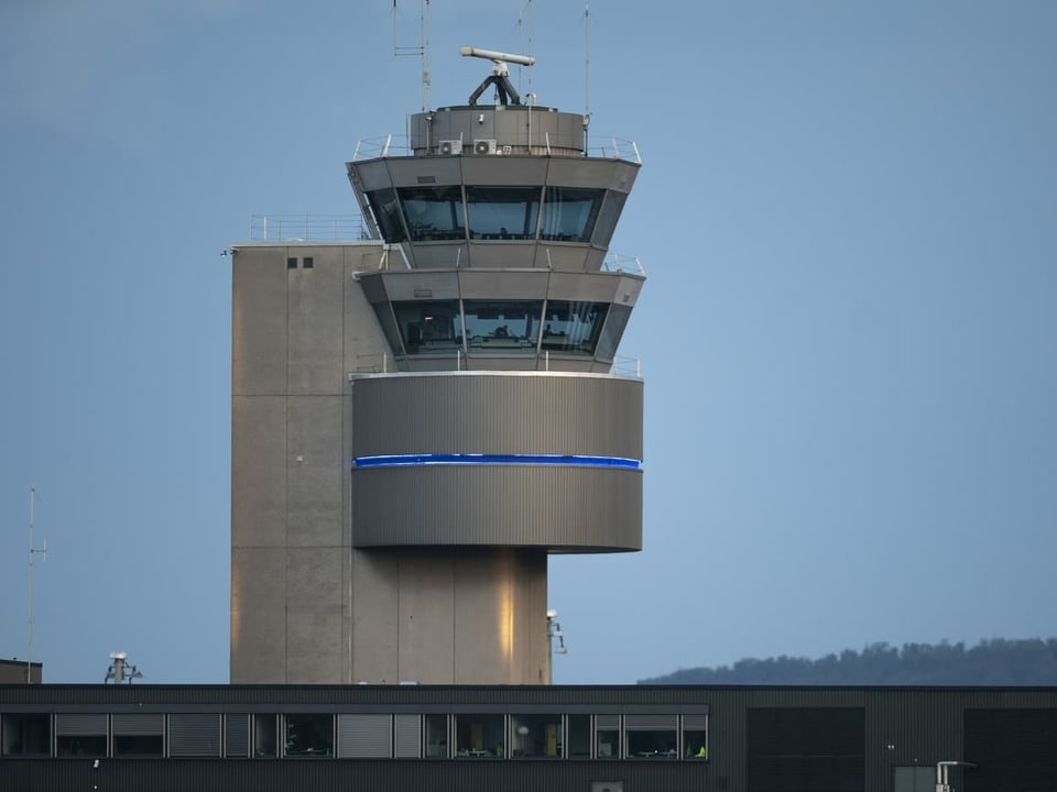 Der Tower am Flughafen Zürich
