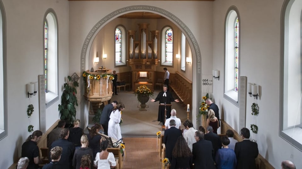 Hochzeit in einer Kirche.