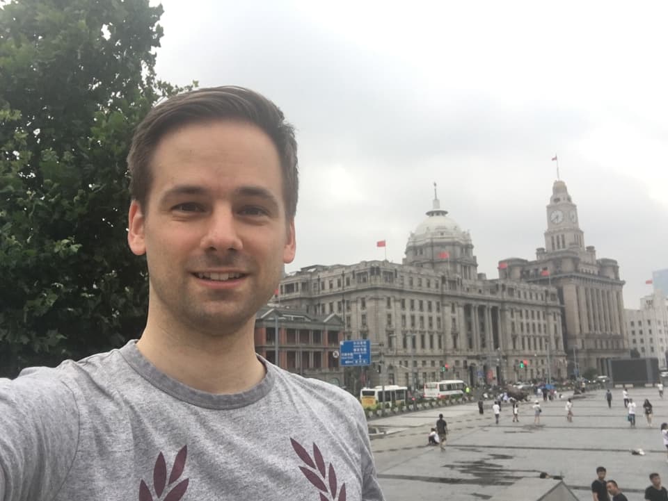 Selfie von Martin Aldrovandi am Bund von Shanghai