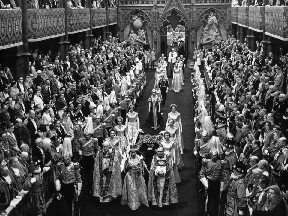 Die Krönung fand in der Westminster Abbey in London statt.